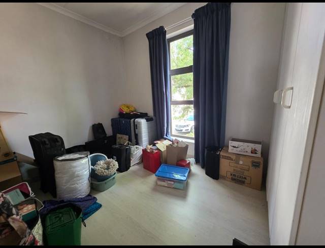 3 BEDROOM APARTMENT FOR SALE IN SUNNINGHILL